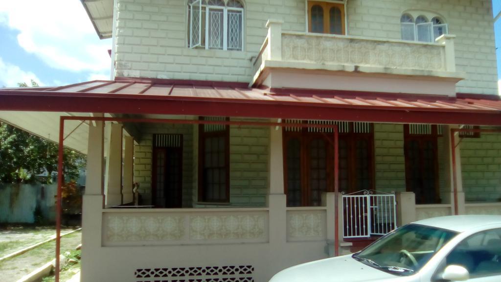 Robert'S Guest House Port of Spain Exteriér fotografie